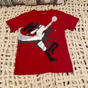 Boys Nike Air Tee EUC